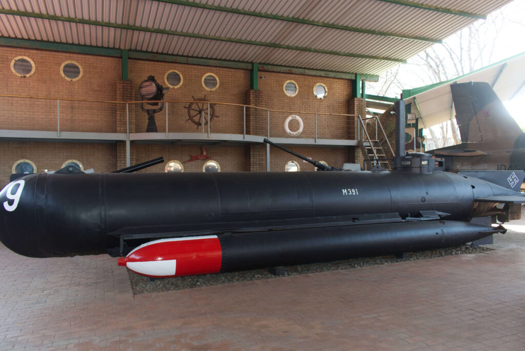 The Molch one-person submarine